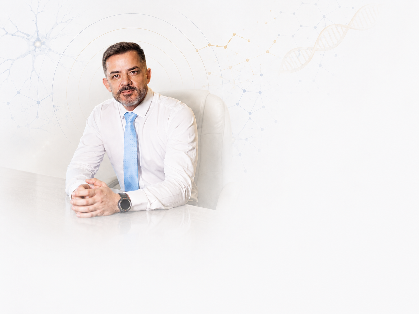 Dr. Júnior Pasin sentado à mesa do consultório, com grafismos de neurônios e DNA ao fundo